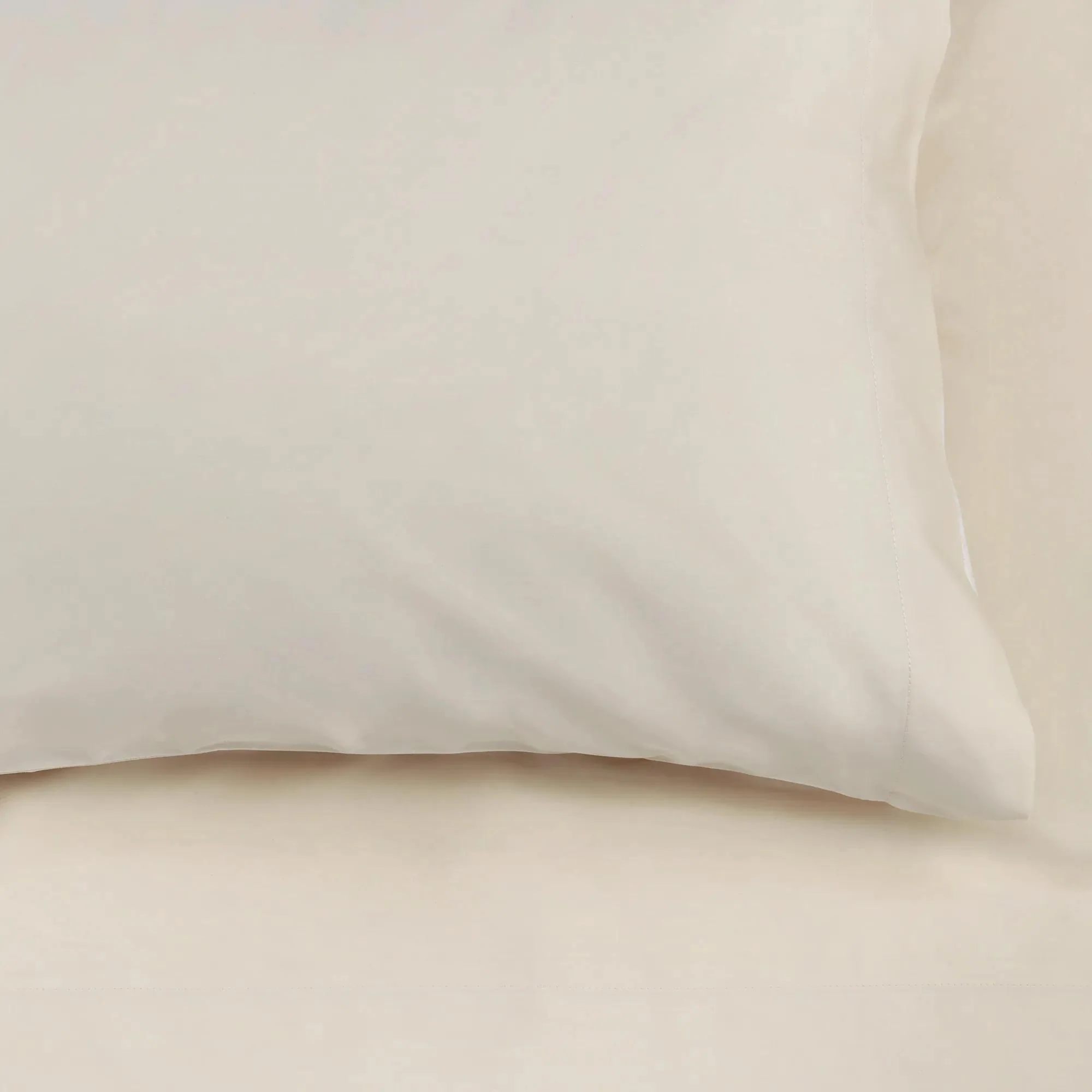 4-Piece Bamboo Sheet Set - Image 4