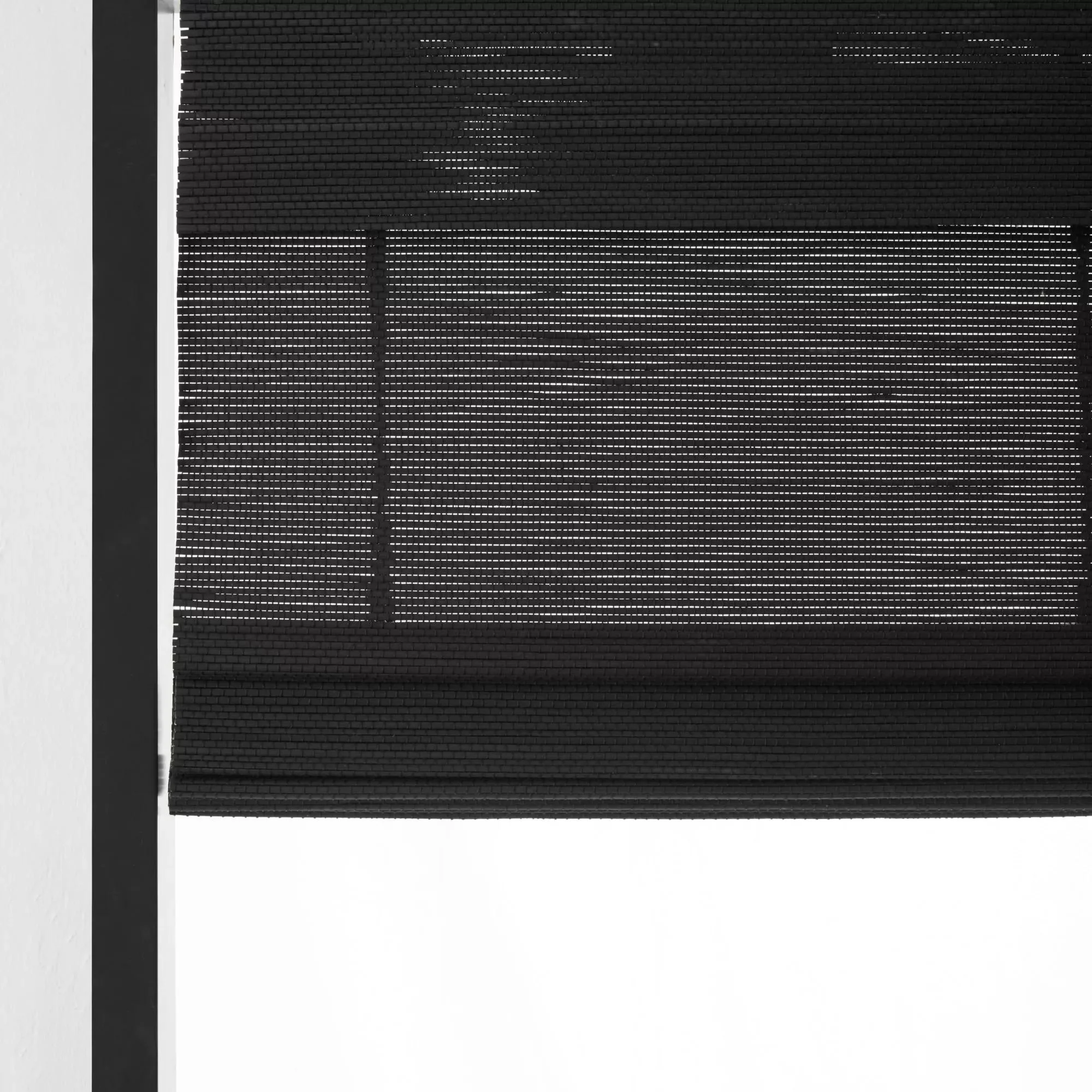 Bali Black Cordless Shade