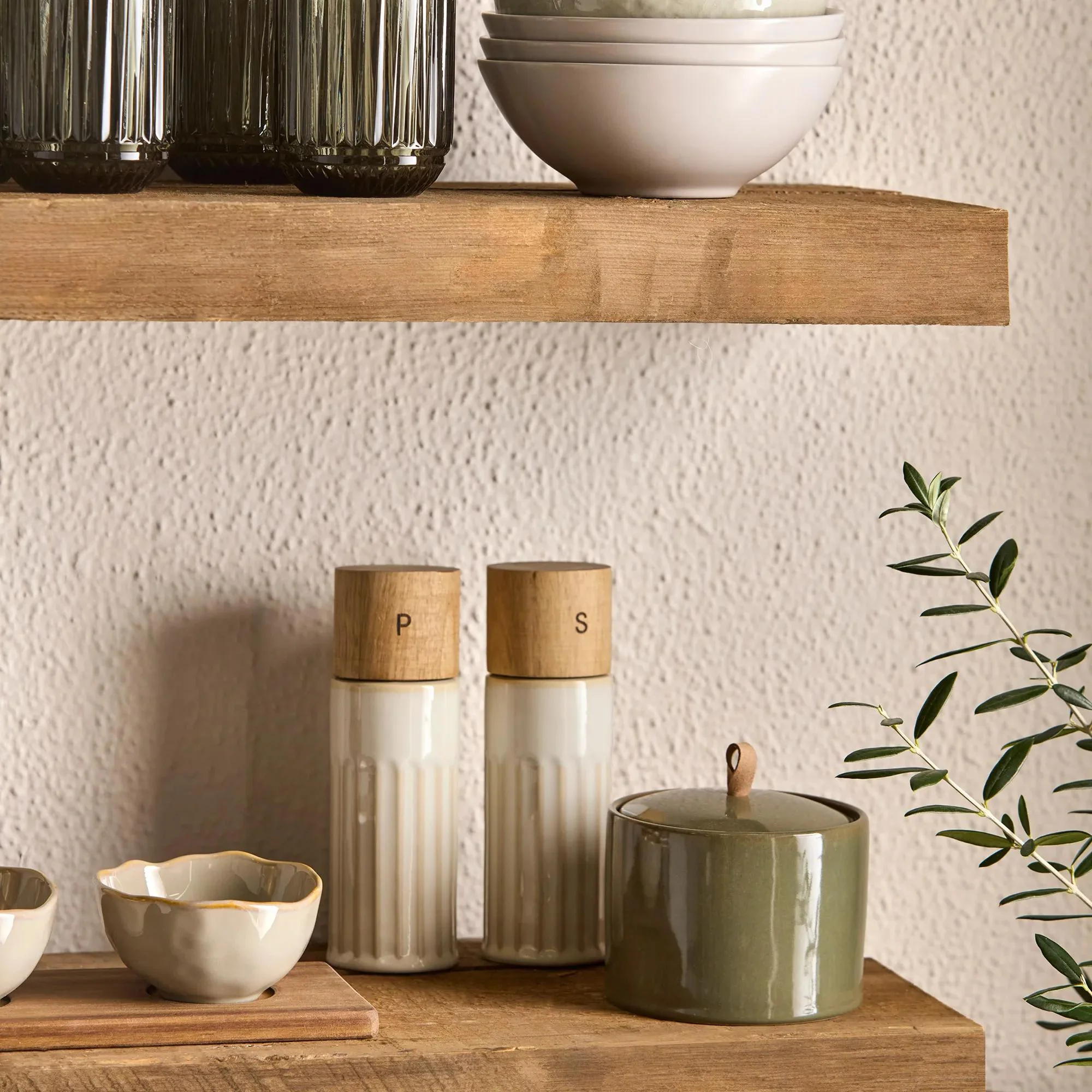 Beige Pepper Grinder - Image 7