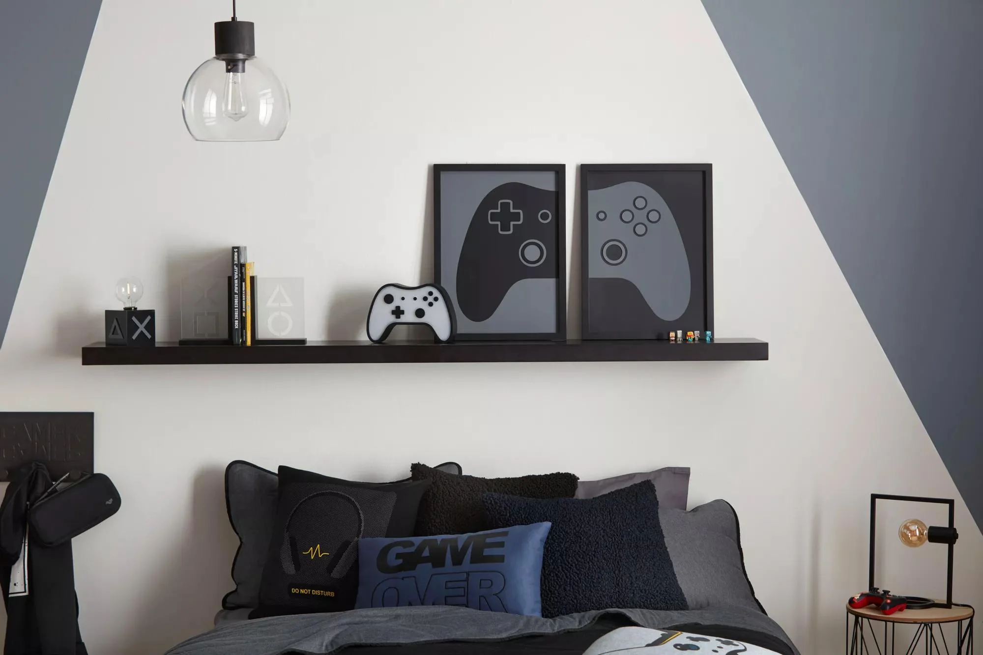 Black Decorative Controller Light - Image 2