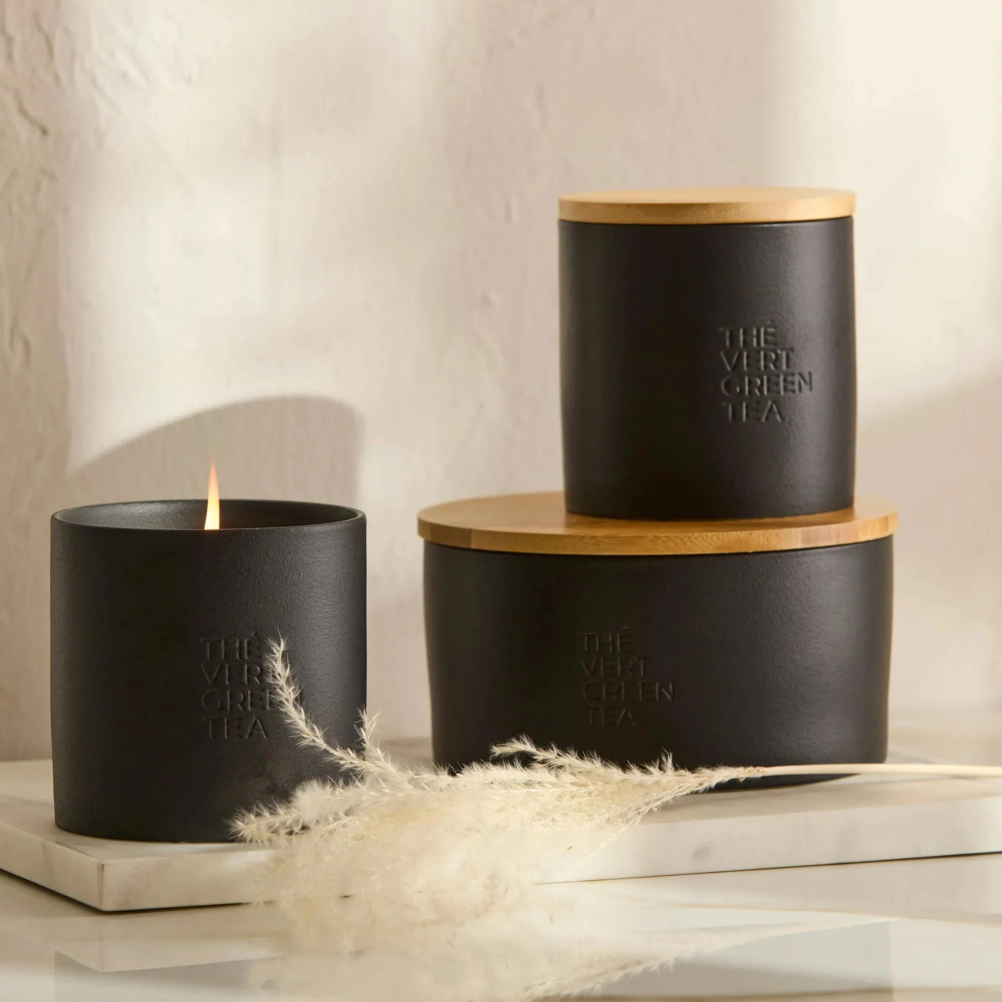 Bouclair Green Tea Candle with Wooden Lid - Image 8