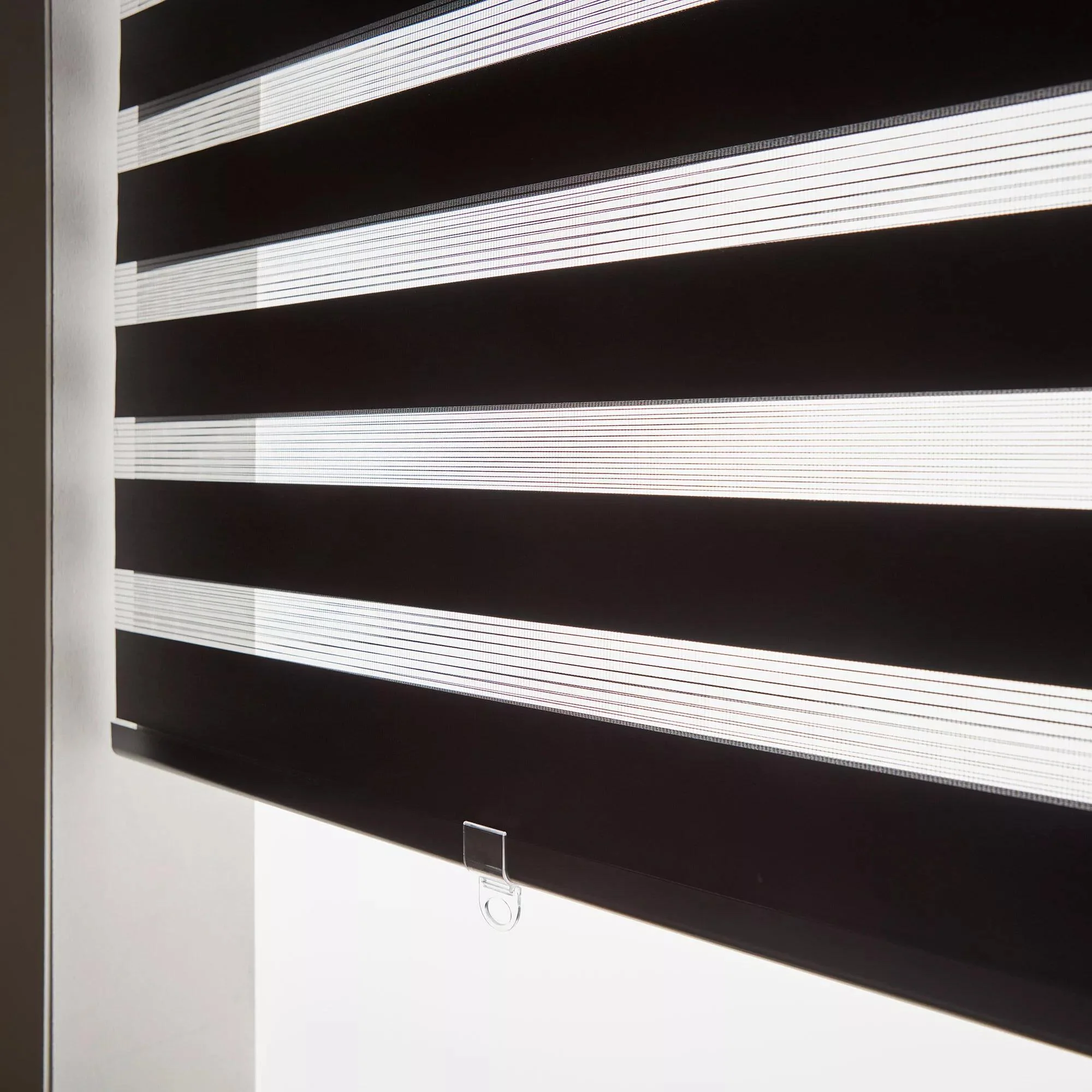 Black Cordless Sheer Shade - Image 2