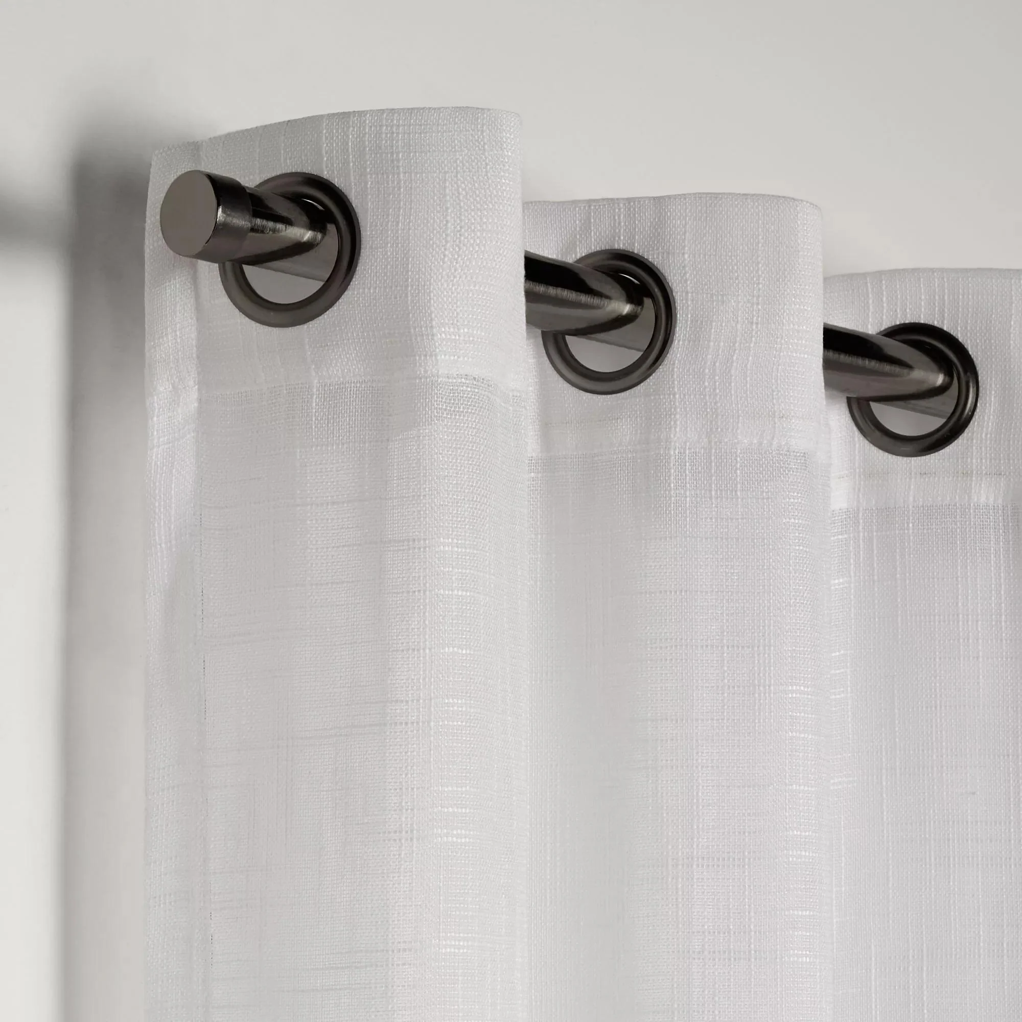 White Darja Sheer Curtain - Image 2