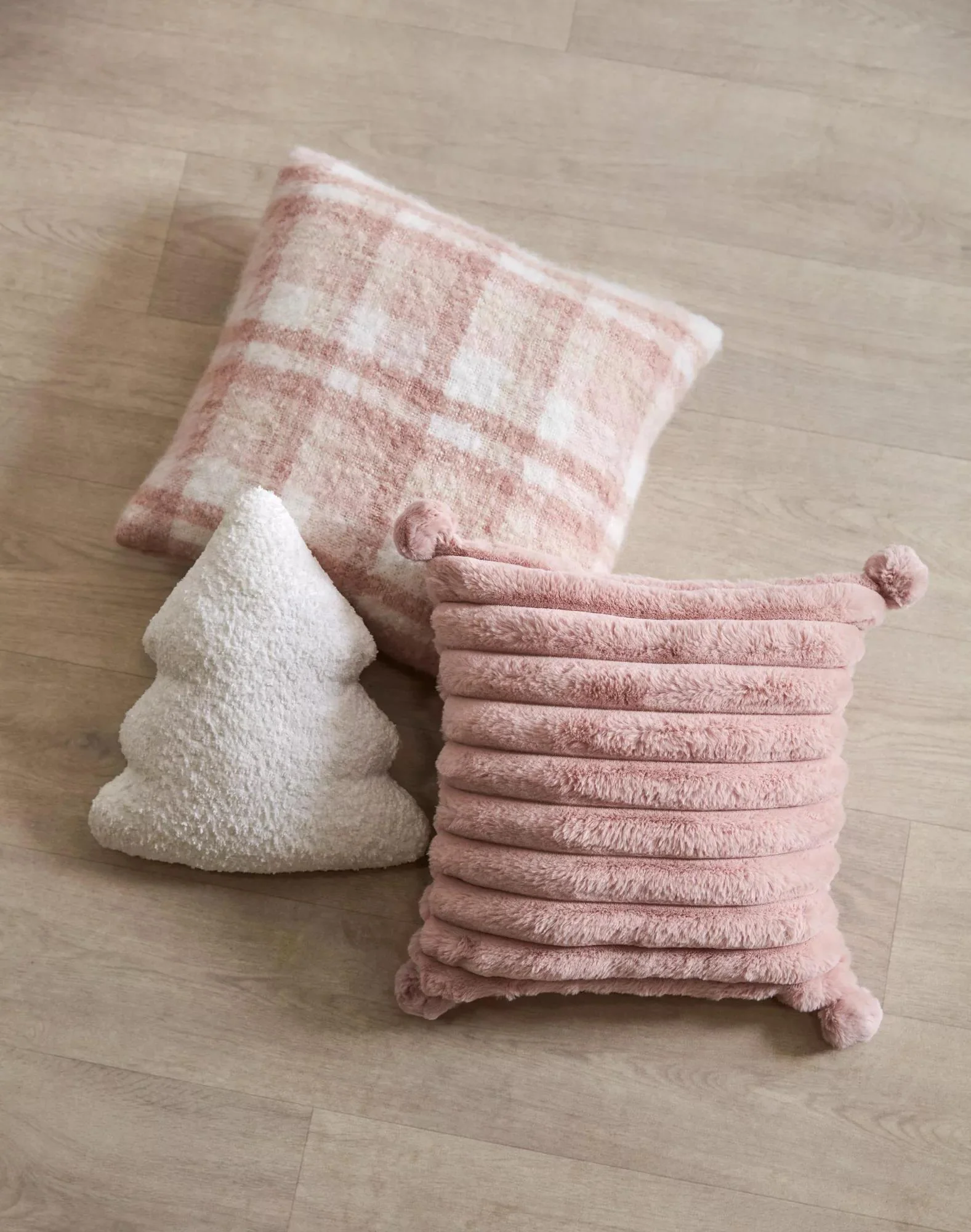 Eida Decorative Throw Pillow - Image 2