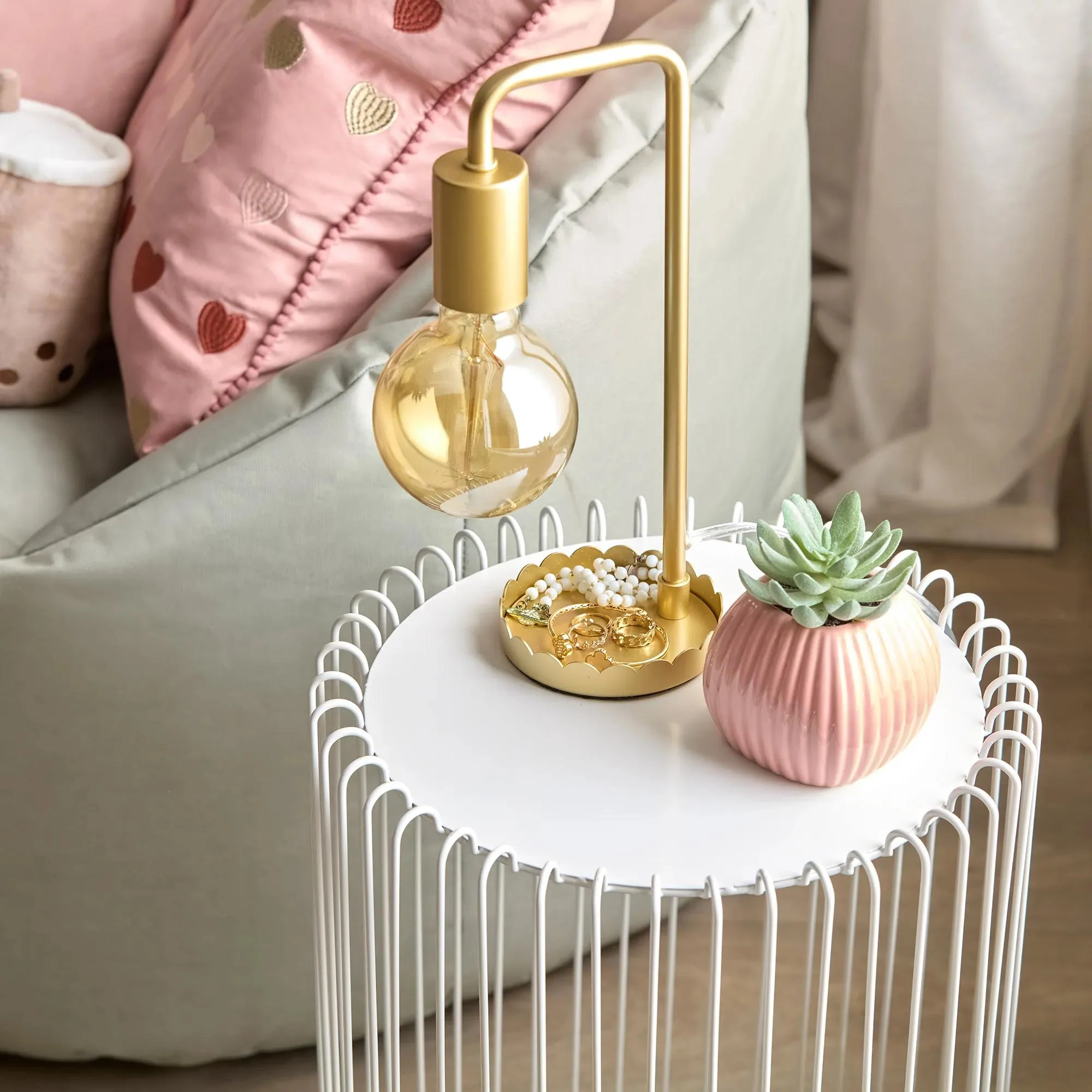 Gold Table Lamp With Scalloped Base - Image 2