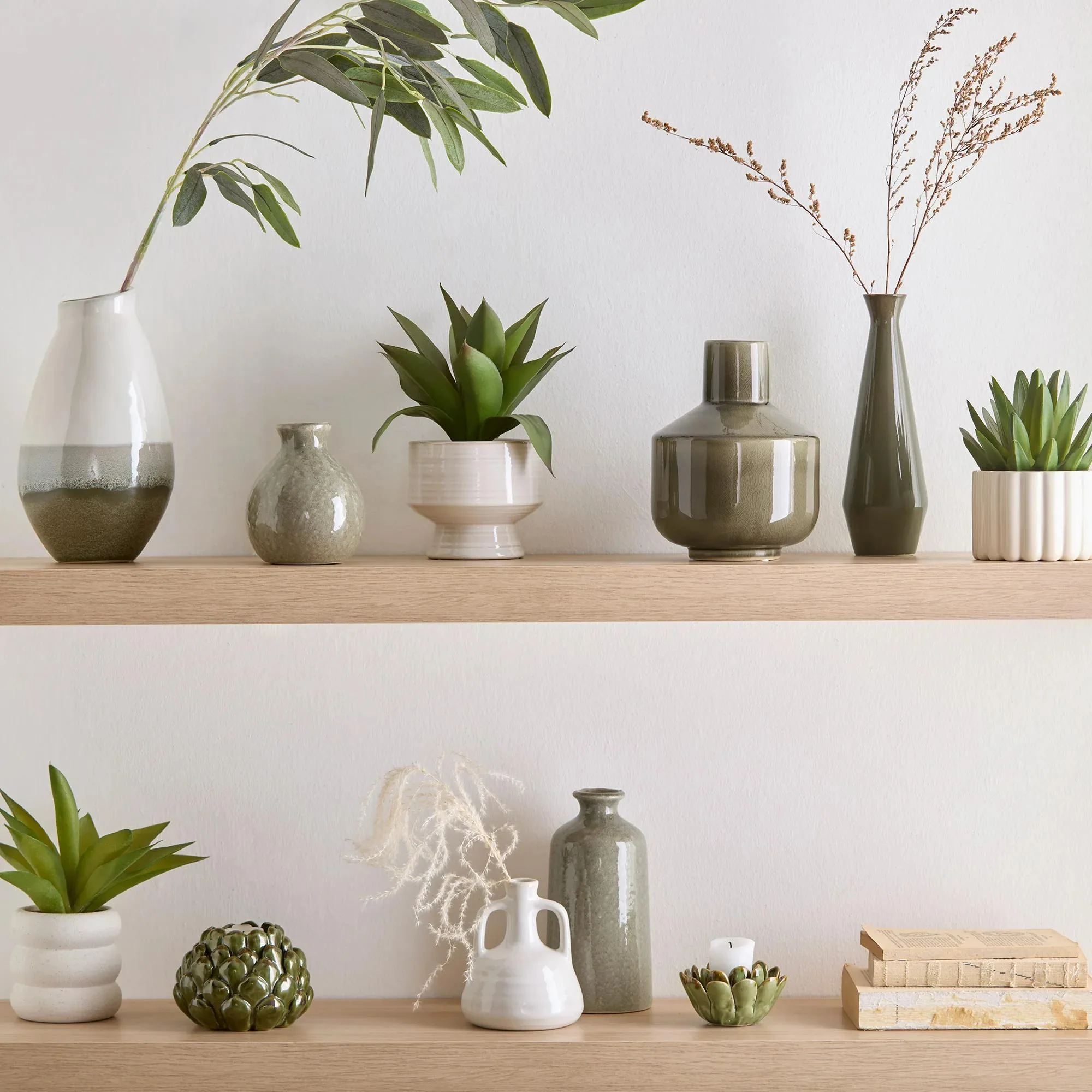 Two Tone Ceramic Table Vase - Image 6