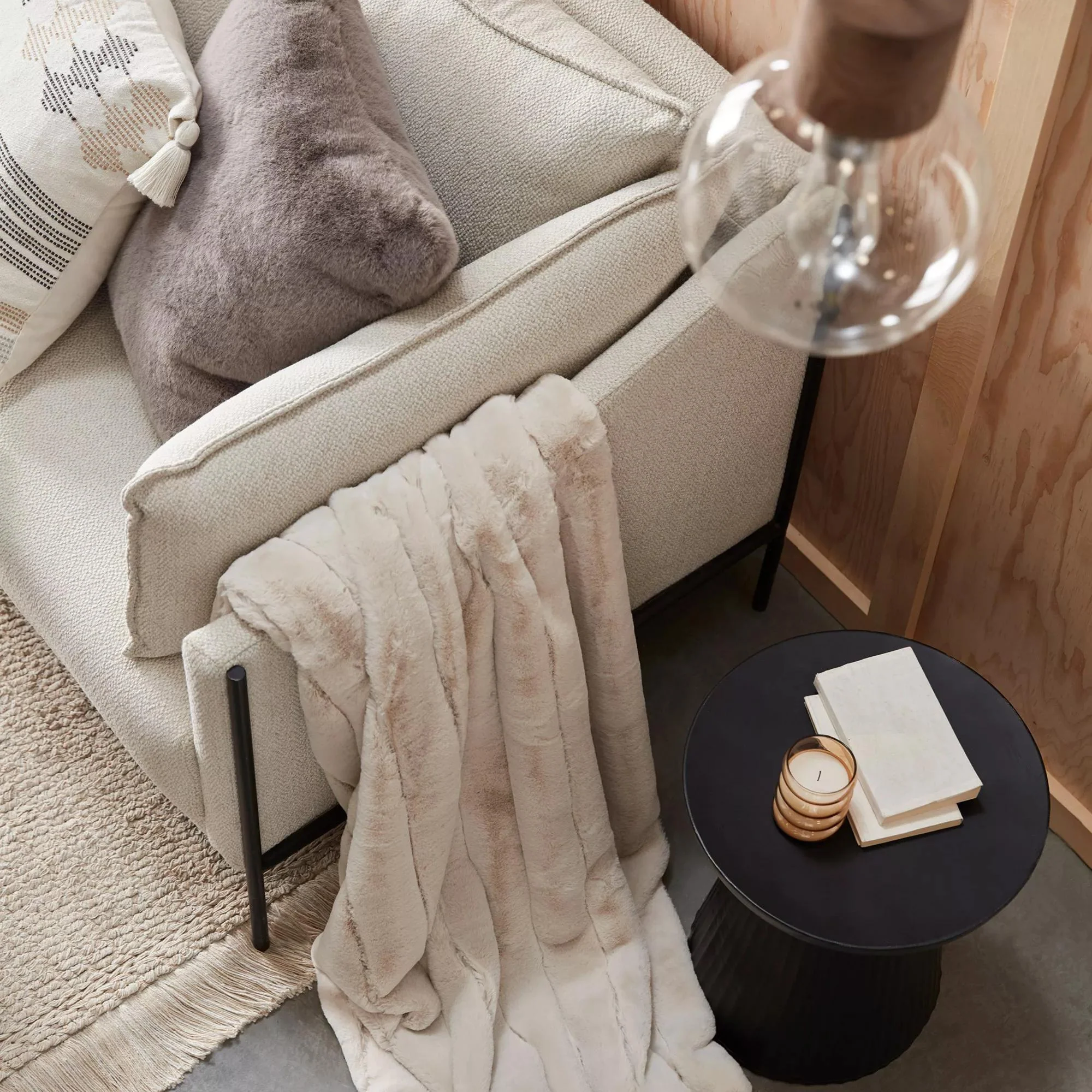 White Sheep Faux Fur Throw - Image 2