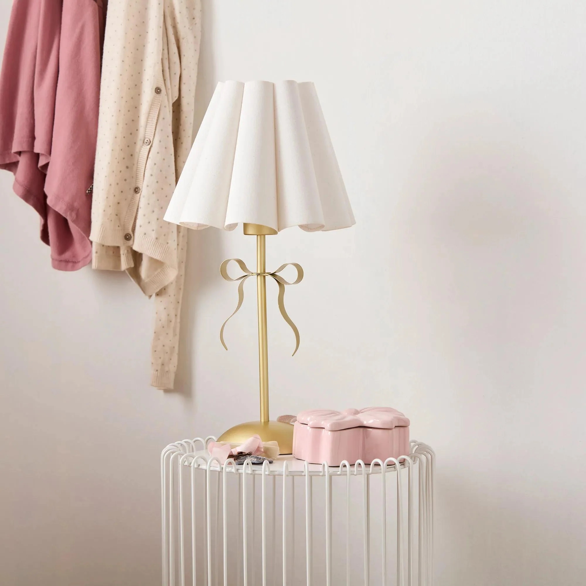 Ceramic Bow Shape Box - Image 4