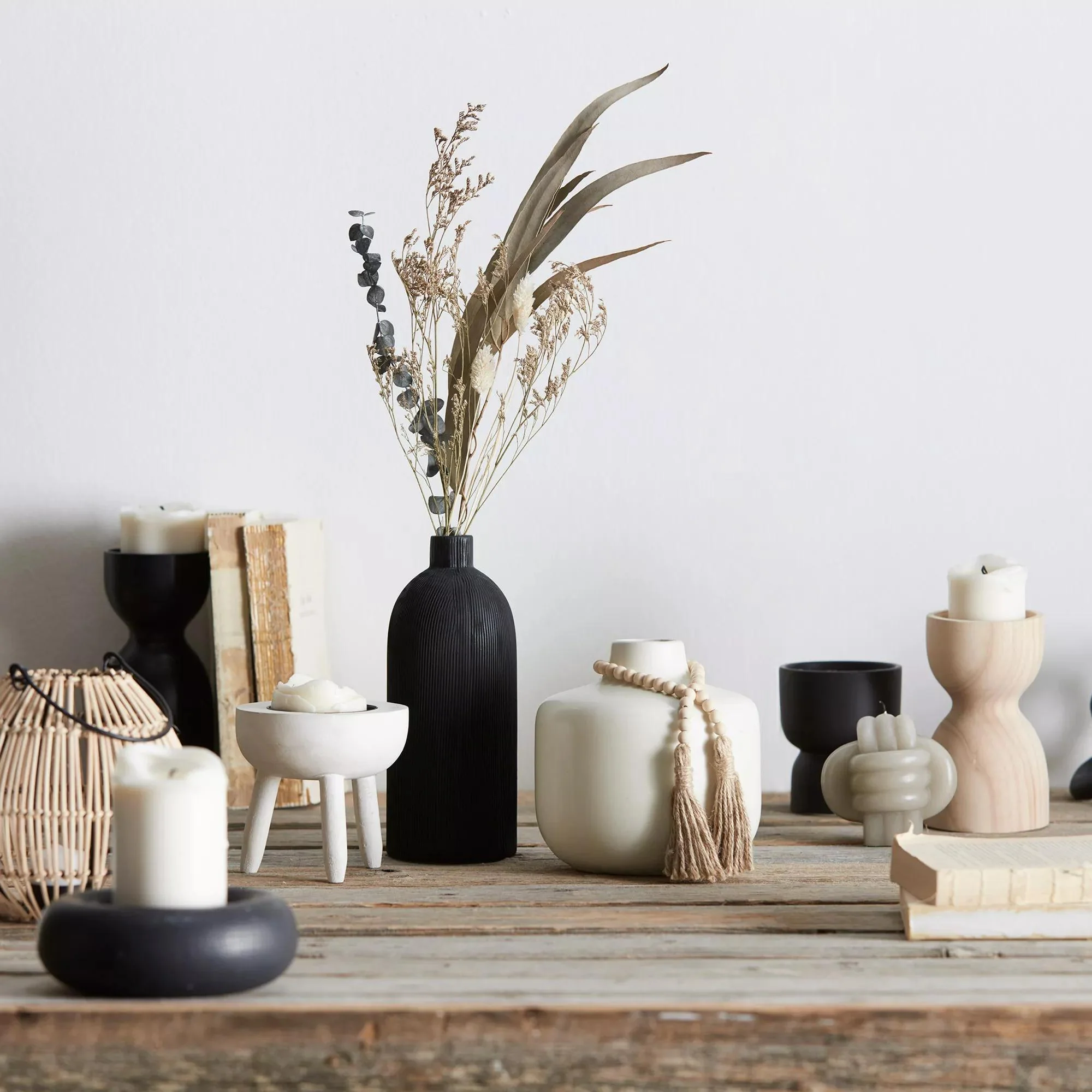 Textured Ceramic Bottle Vase - Image 2