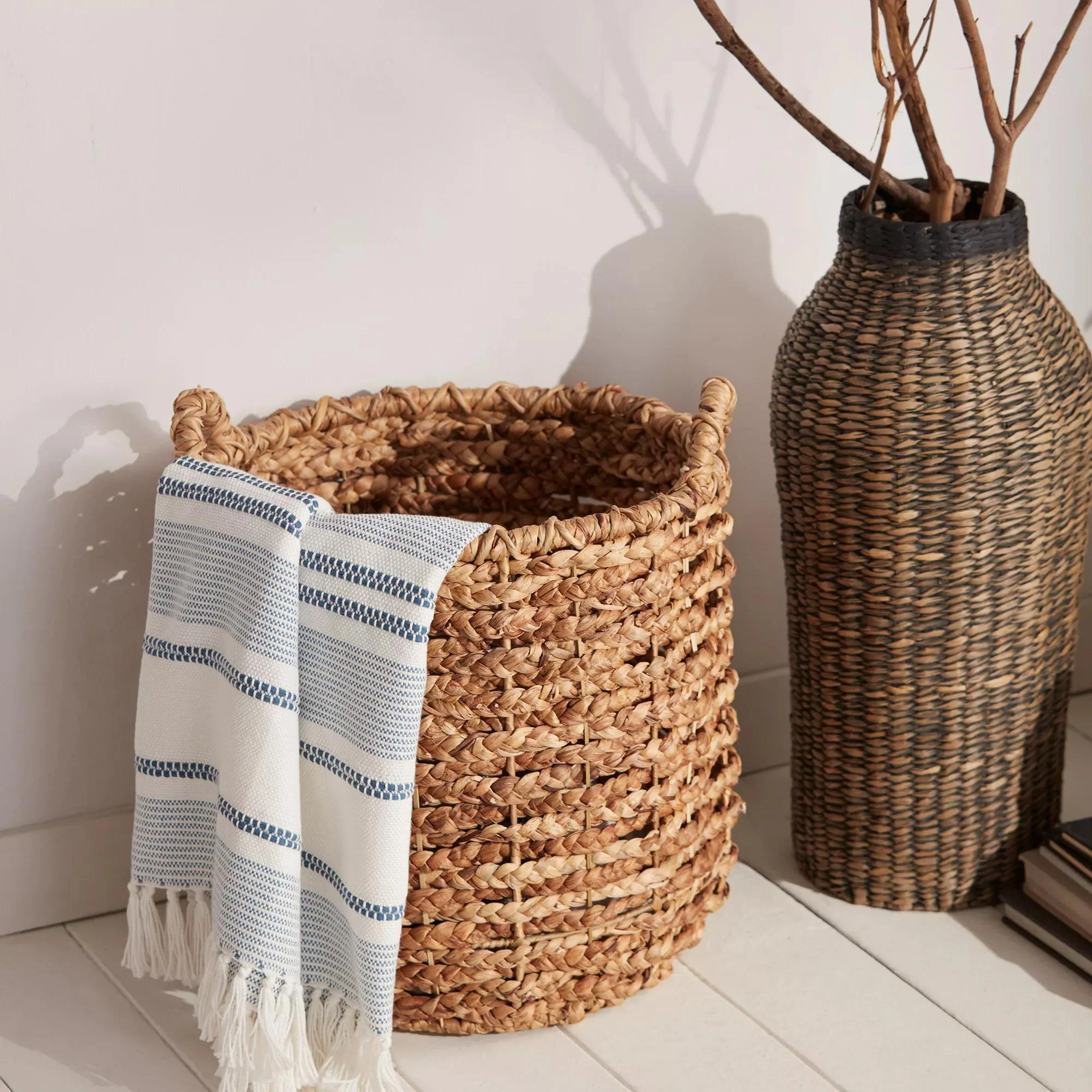 Water Hyacinth Basket - Image 6
