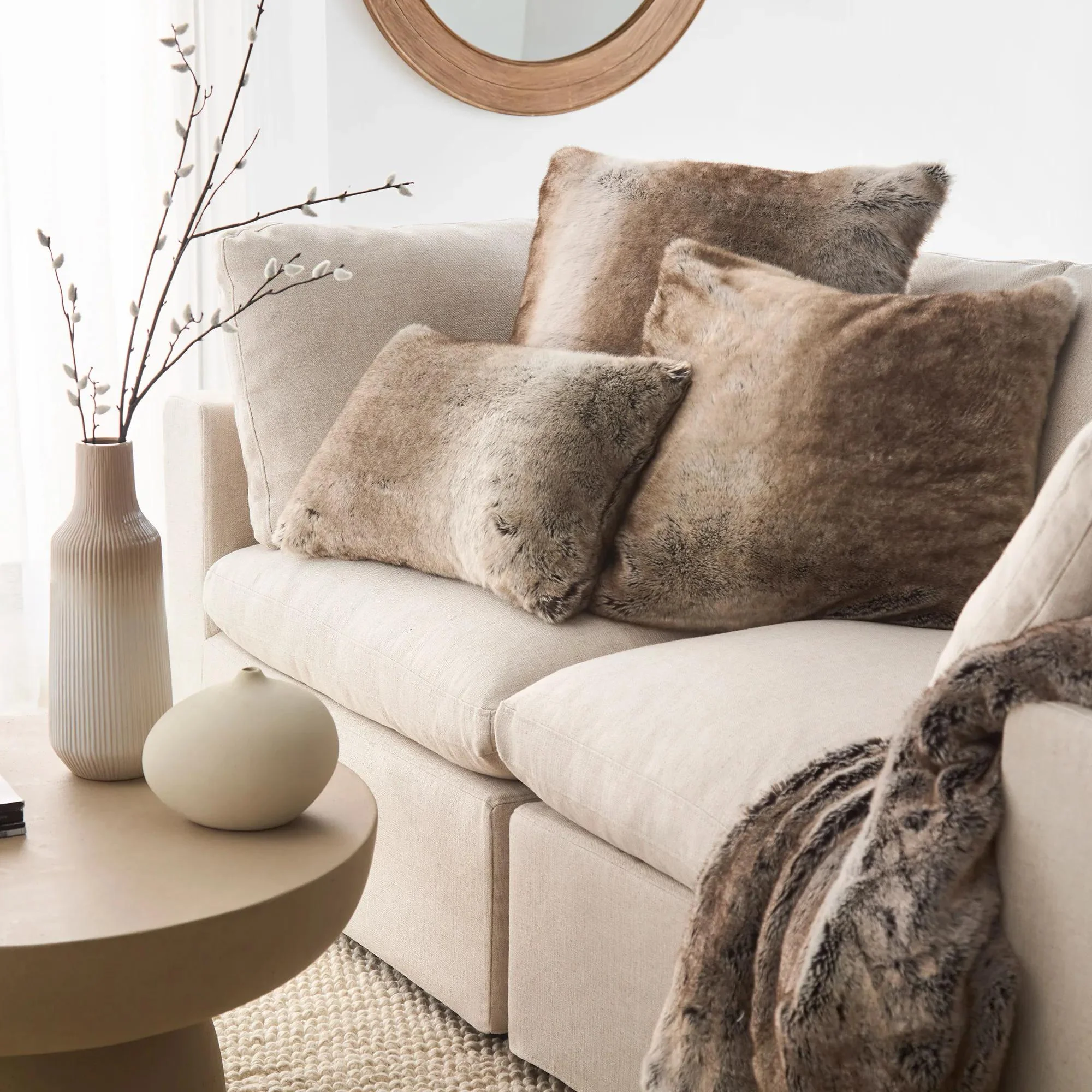 Wolf Faux Fur Decorative Lumbar Pillow - Image 8